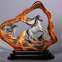 Скульптура "Бегущие Лошади". Резьба по камню Симбирцит
